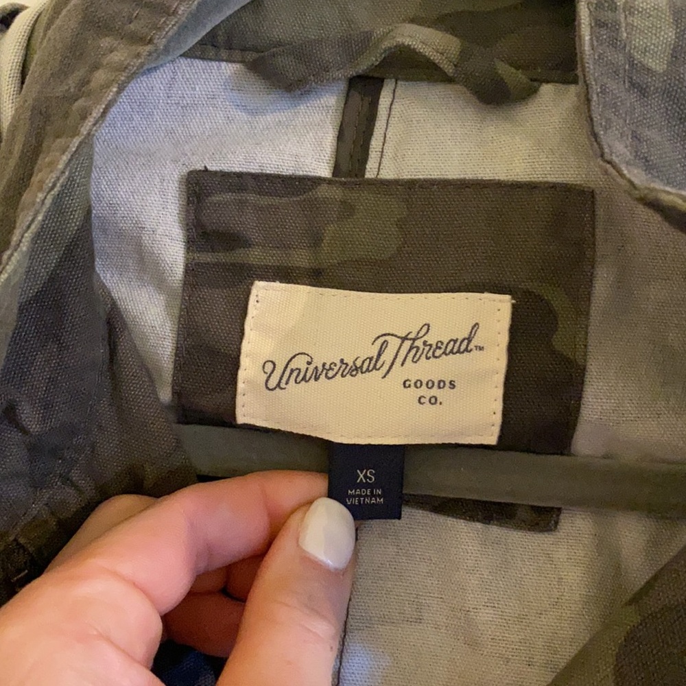 Universal Thread Camo Utility Jacket - Picture 2 of 2